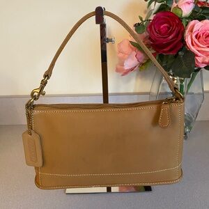 Coach Vintage 1990 Bleeker 9311 Demi Handbag